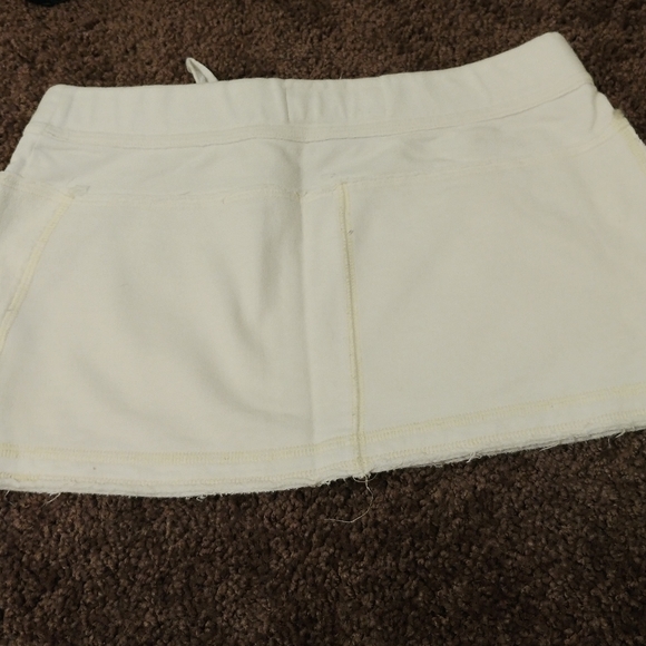 Hollister - Skirt - Picture 2 of 3